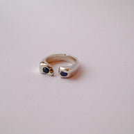 Pinky Ring mit Saphiren