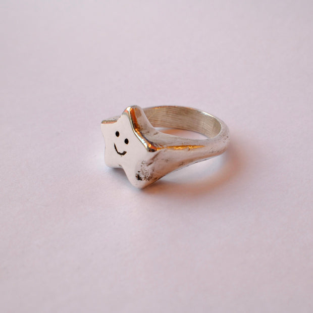 Happy Star Ring