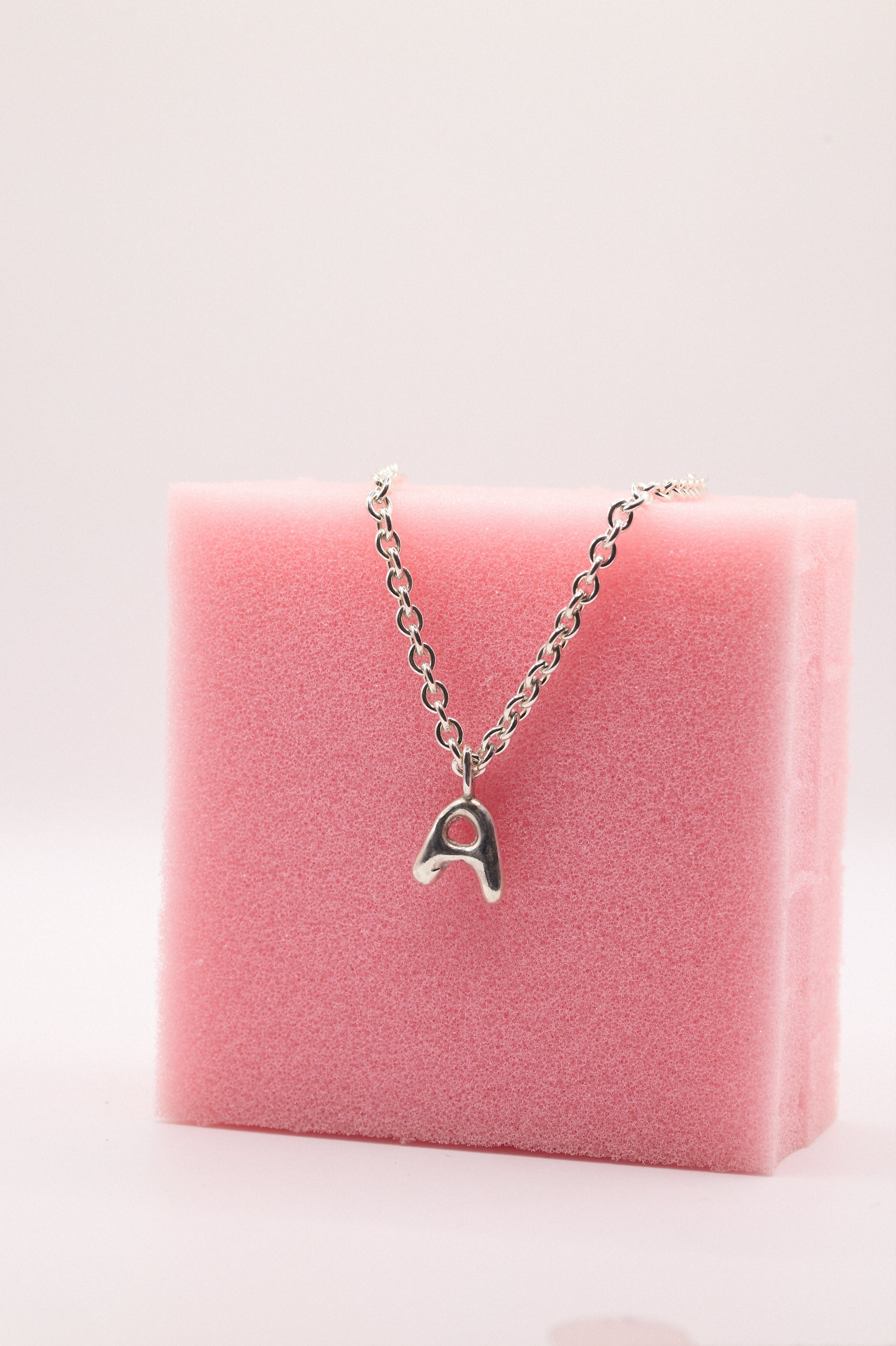 Buchstaben-Charms