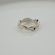 Wavy sapphire
